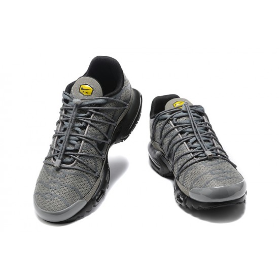 Nike Air Max Plus Utility Mens Grey Black Shoes